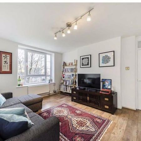 Spacious 2 Bedroom Flat In Central Londres Exterior foto